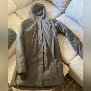 North Face Defdown Parka  Gore-Tex. women’s Medium.